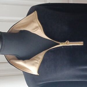 ST. JOHN'S Sport top